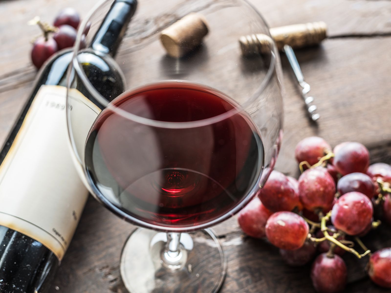 Venta de vinos movió US$ 65 millones en el último año | Análisis Macro