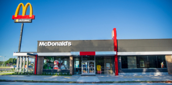 McDonald’s realizó la apertura de su primer restaurante en la ciudad de Limpio en el futuro Centro Comercial Plaza Norte