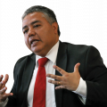 Benito Barros Muñoz Ingeniero Comercial Magister en Negocios Internacionales Doctor © en Administración y Economía Rector CFT Pontificia Universidad Católica de Valparaíso, Chile.